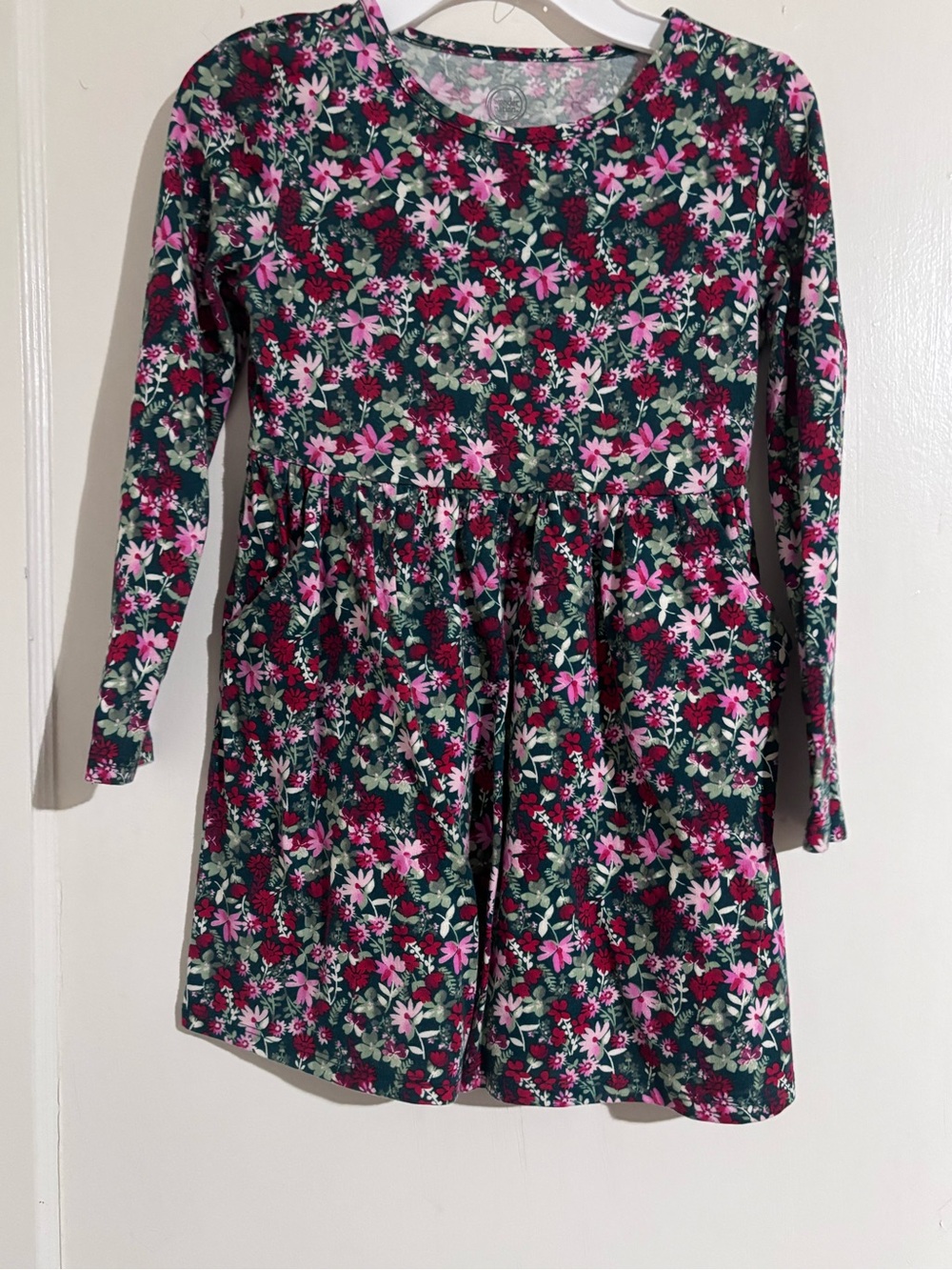 Floral Long-Sleeve Pink & Green girlโs Dress